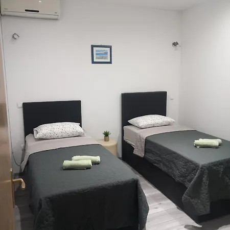 Διαμέρισμα Goga Biograd Na Moru