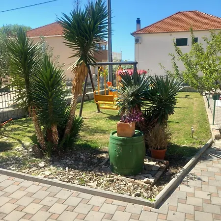 Διαμέρισμα Goga Biograd Na Moru