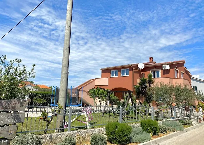 Goga Biograd Na Moru