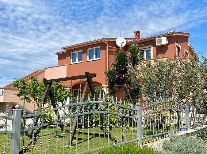 Apartament Goga *