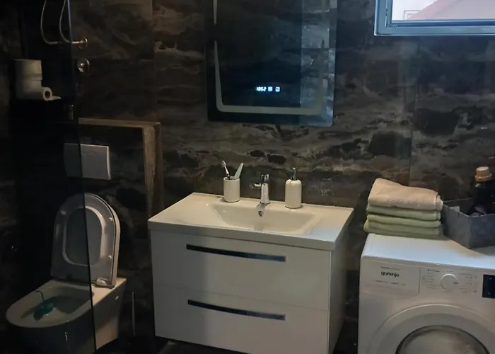 Goga Biograd Na Moru