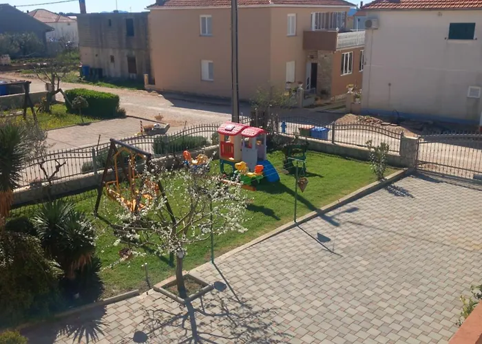 Goga Apartament Biograd Na Moru
