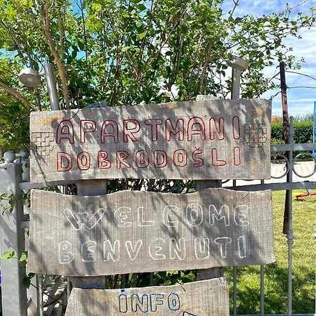 Apartmani Goga Biograd Na Moru