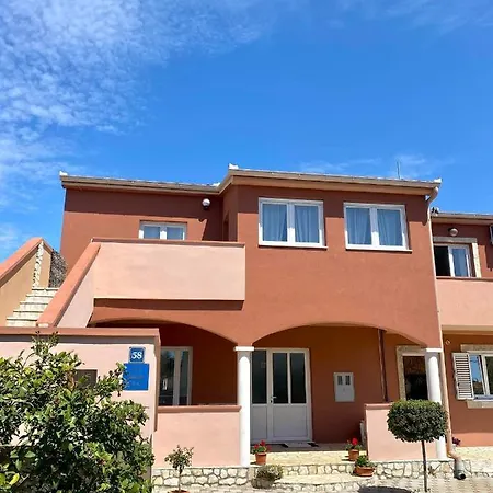 Apartmani Goga Biograd Na Moru