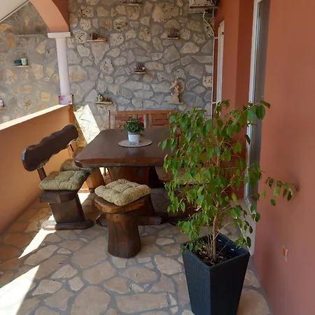 Apartmani Goga Biograd Na Moru