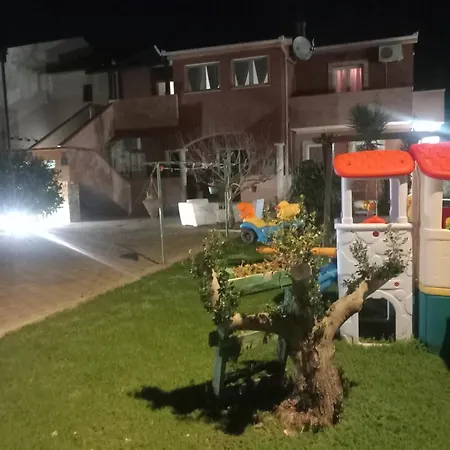 Goga Apartament *
