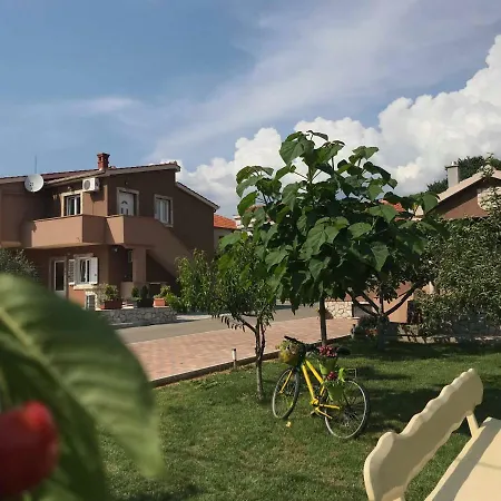 Apartmani Goga * Biograd Na Moru
